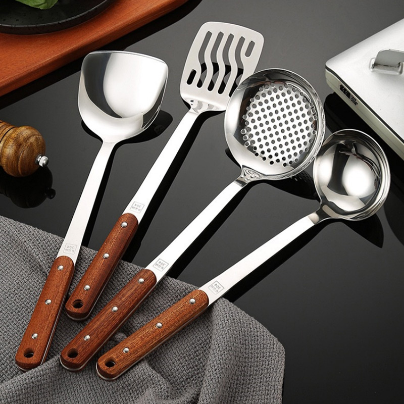 Three-nail stainless steel set with wooden handle